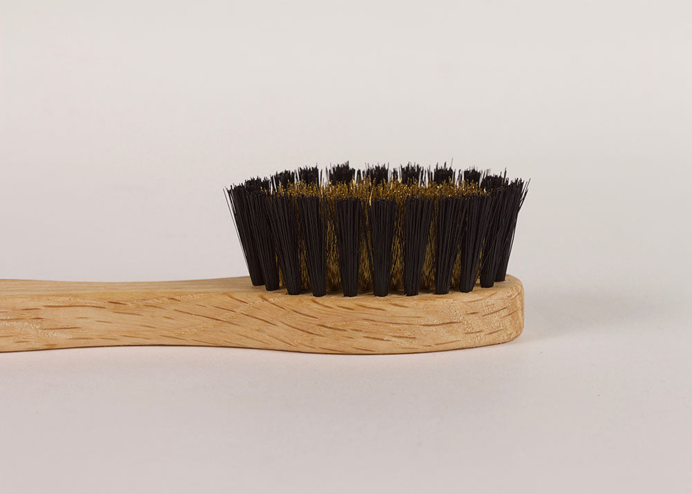 Bürstenhaus Redecker Suede Shoe Brush | Natural Horsehair & Oak