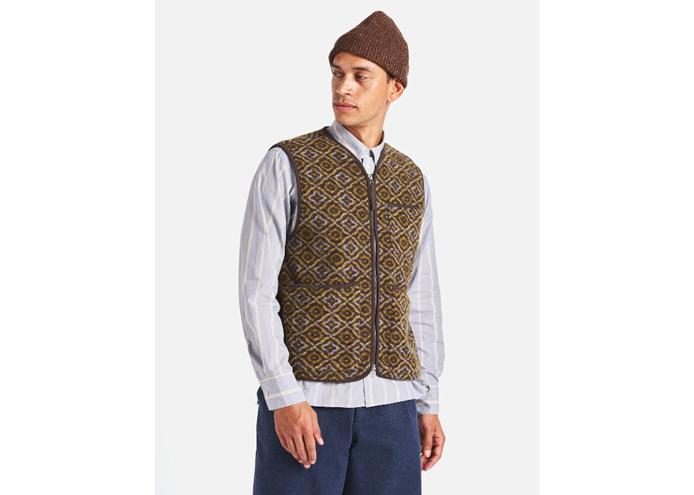 UNIVERSAL WORKS UW Wool Geometric Fleece Gilet | Brown
