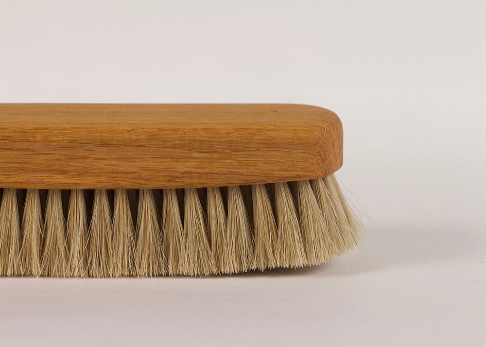 Bürstenhaus Redecker Shoe Shine Brush | Natural Horsehair & Oak