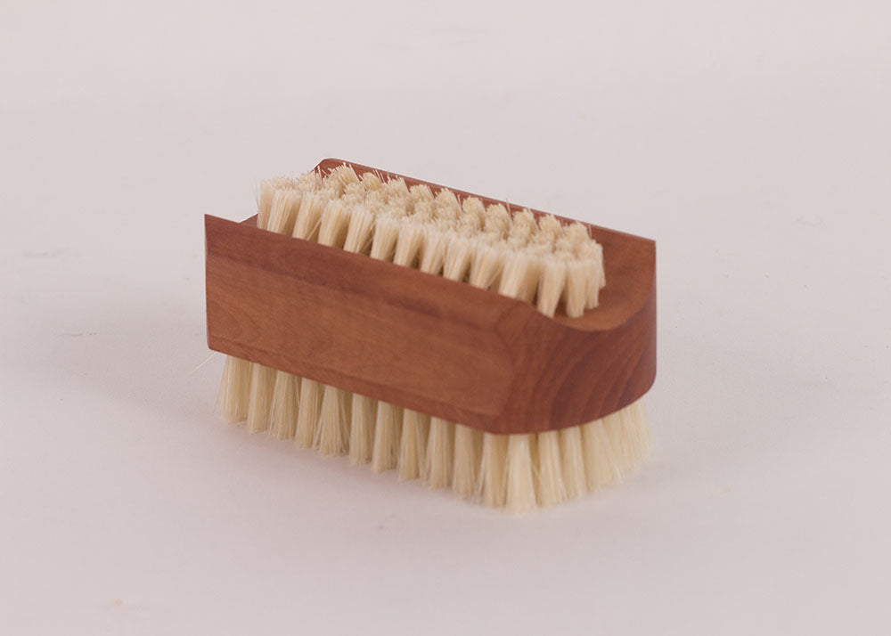Bürstenhaus Redecker Natural Bristle Nail Brush | Beechwood
